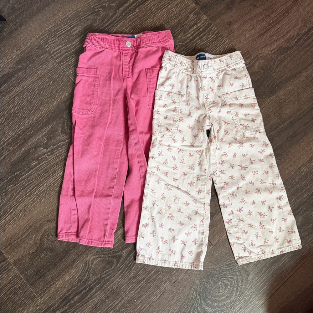Old Navy Girls Pink and Cream Floral Jeans